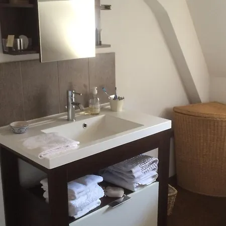 Duplex Cosy Au Coeur De Nancy, 3 Spacieuses, Parking Et Tous Services Inclus - Fr-1-584-341 Apartment